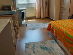 Mobila camera tineret